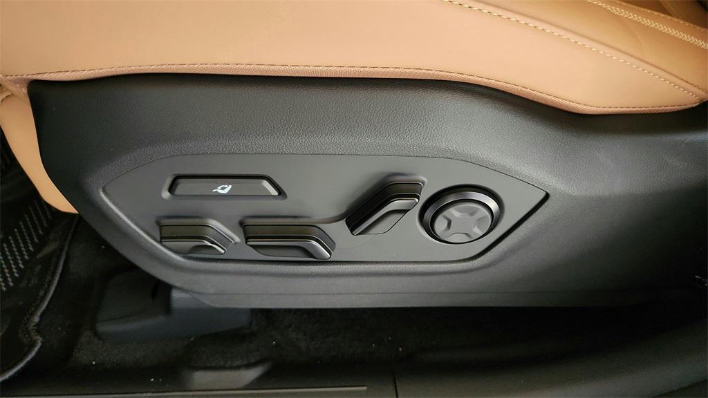 new 2026 Hyundai SANTA FE HEV car, priced at $51,270
