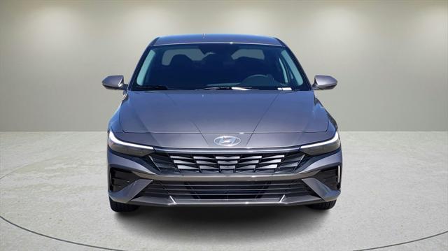 new 2024 Hyundai Elantra car, priced at $24,239