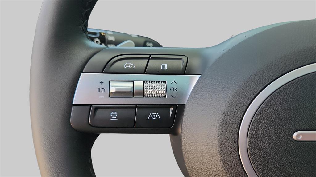 new 2025 Hyundai TUCSON Hybrid car, priced at $40,335