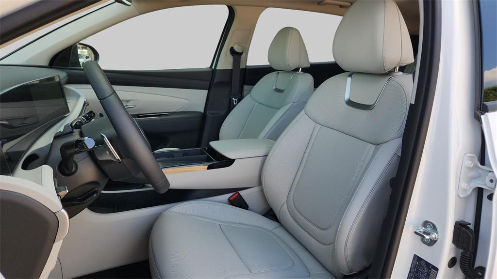 new 2025 Hyundai TUCSON Hybrid car, priced at $40,335