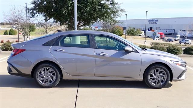 new 2024 Hyundai Elantra car, priced at $22,533