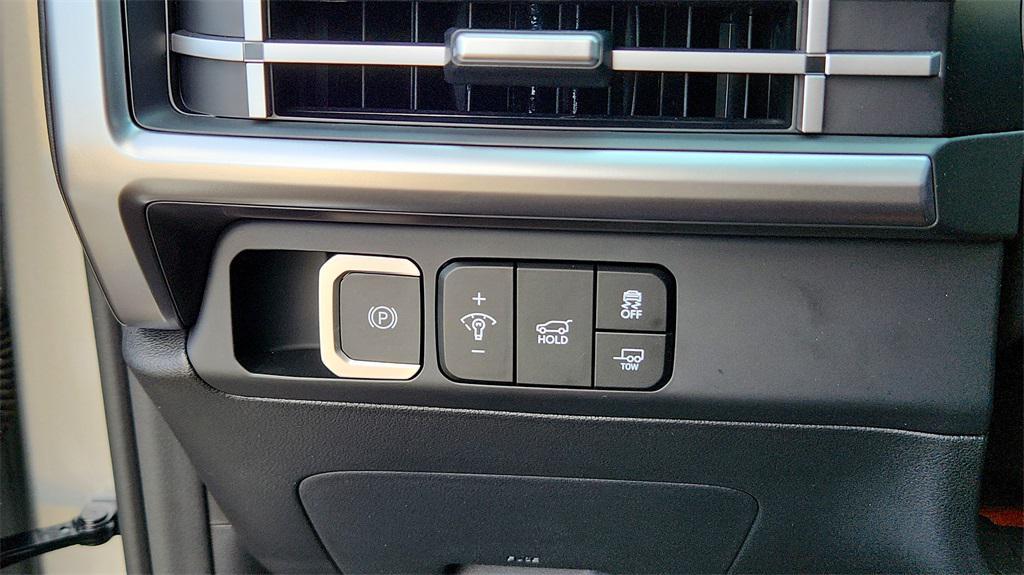 new 2025 Hyundai Santa Fe car, priced at $38,110