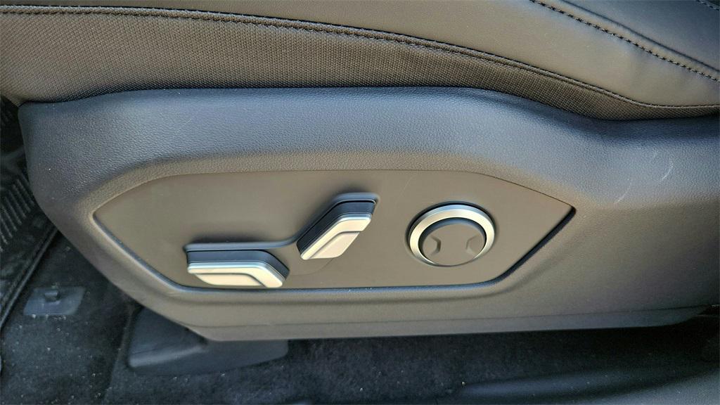 new 2026 Hyundai Santa Fe car, priced at $39,820