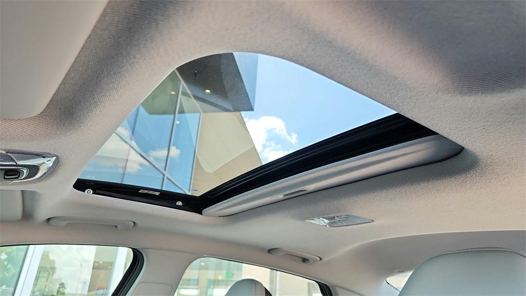 new 2025 Hyundai Elantra car, priced at $27,110