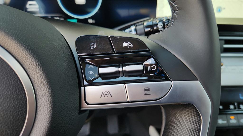 new 2025 Hyundai Elantra car, priced at $27,110