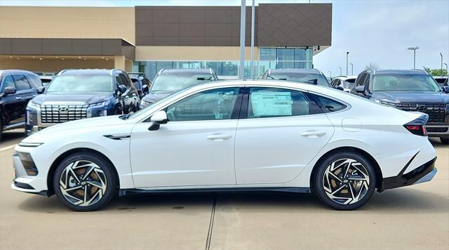 new 2024 Hyundai Sonata car, priced at $31,173