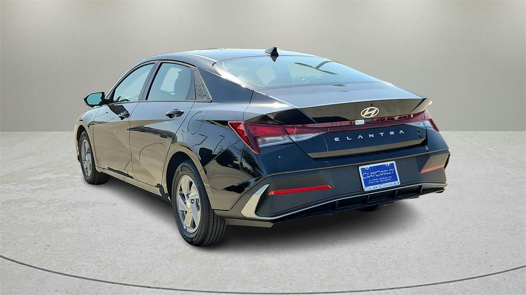 new 2025 Hyundai Elantra car, priced at $22,635