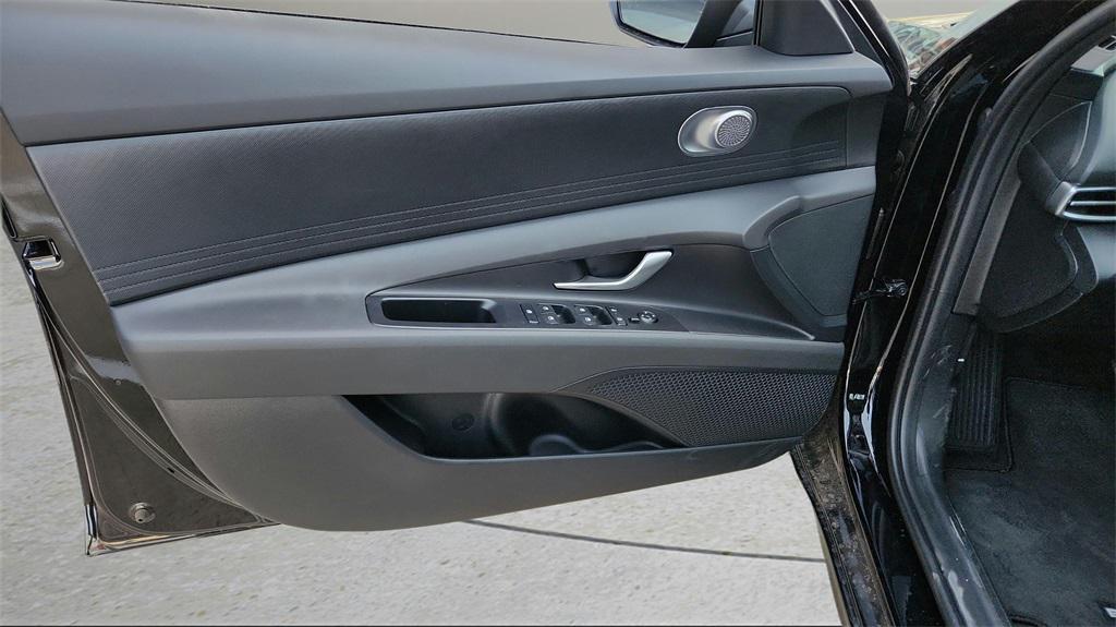 new 2025 Hyundai Elantra car, priced at $22,635