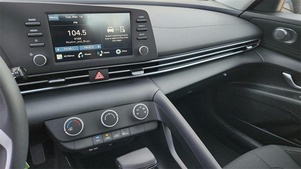 new 2025 Hyundai Elantra car, priced at $22,635