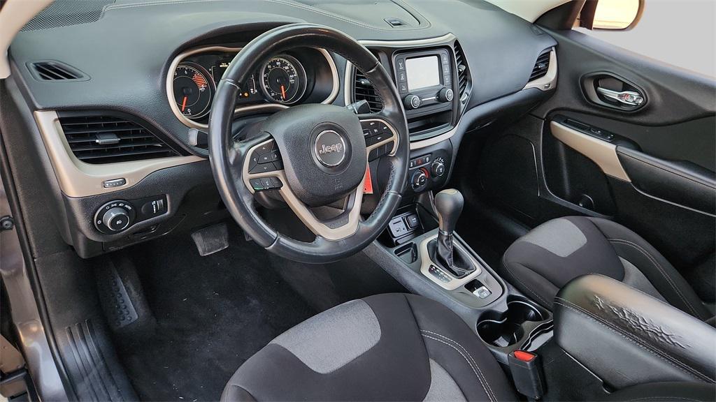 used 2018 Jeep Cherokee car, priced at $13,994
