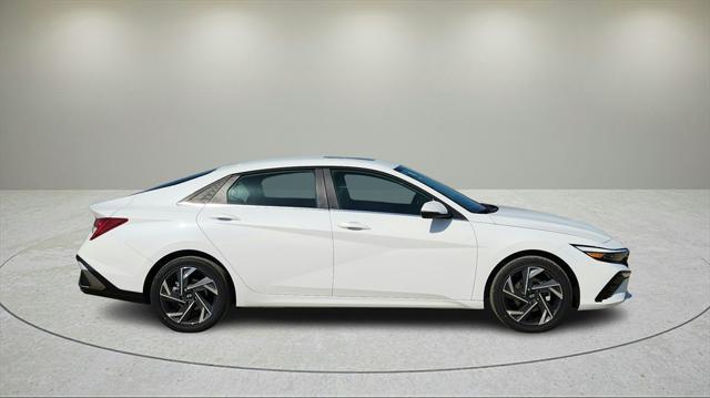 new 2025 Hyundai Elantra car, priced at $31,580