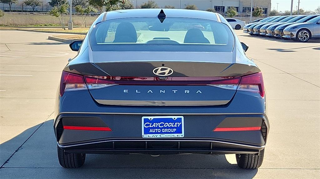 new 2024 Hyundai Elantra car, priced at $23,004
