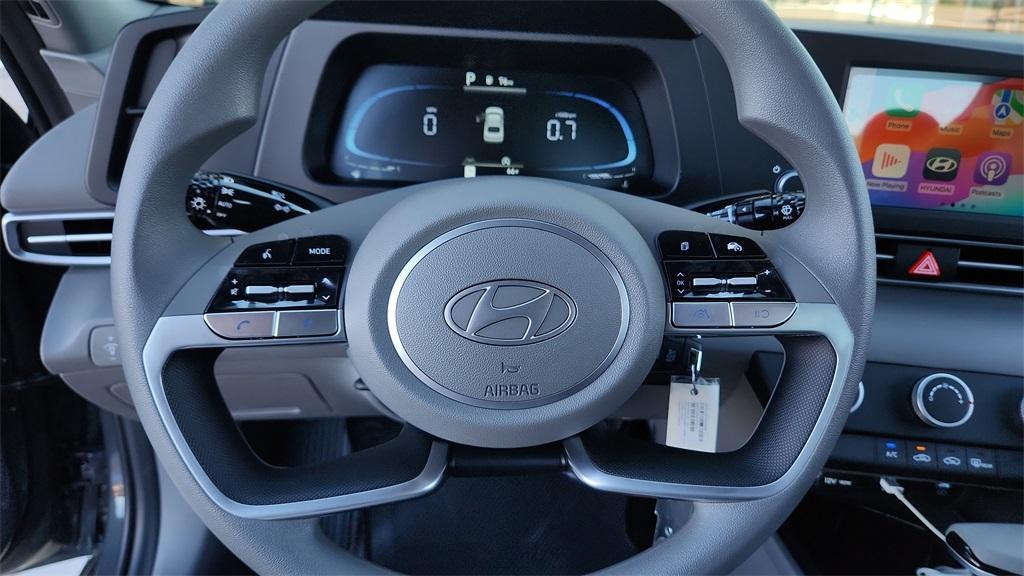 new 2024 Hyundai Elantra car, priced at $23,004
