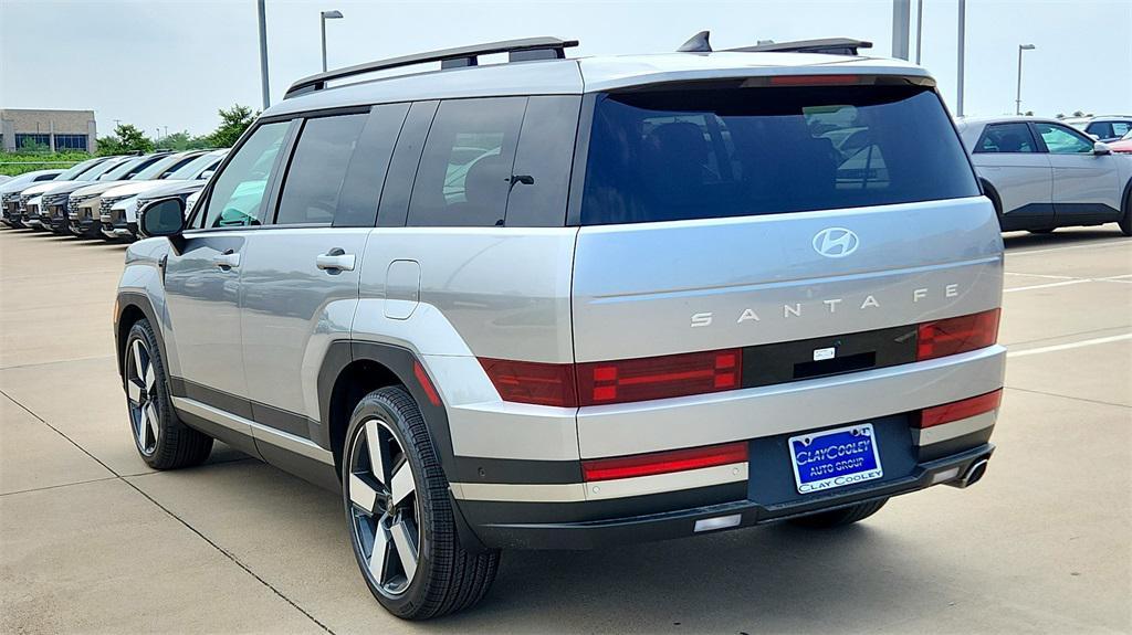 new 2024 Hyundai Santa Fe car, priced at $43,627