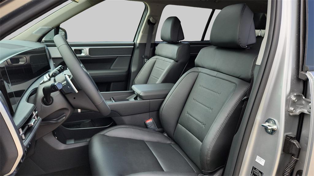 new 2024 Hyundai Santa Fe car, priced at $43,627