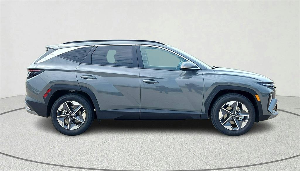 new 2026 Hyundai Tucson car, priced at $32,380