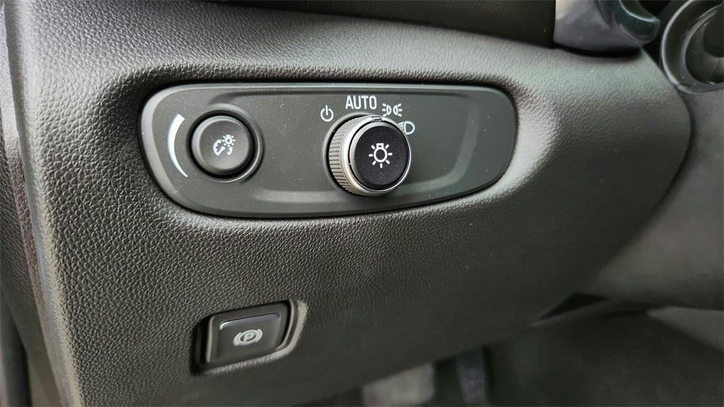 used 2024 Chevrolet Blazer car