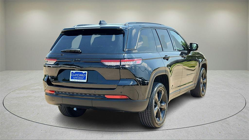 used 2023 Jeep Grand Cherokee car, priced at $30,900