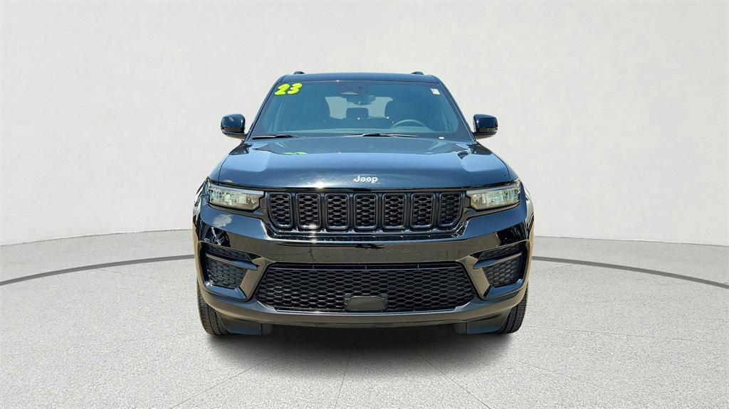 used 2023 Jeep Grand Cherokee car, priced at $29,985