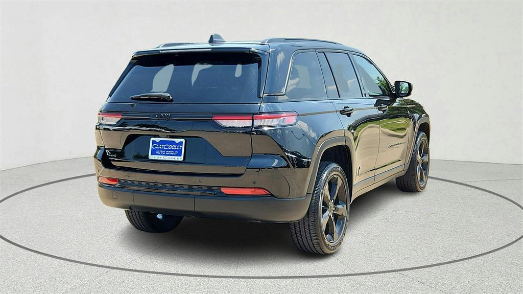 used 2023 Jeep Grand Cherokee car, priced at $29,985