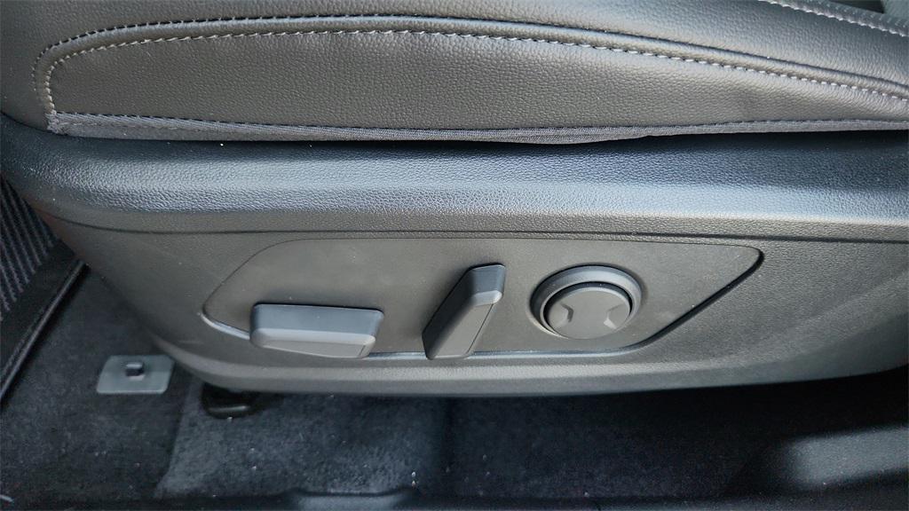 new 2026 Hyundai Tucson car, priced at $33,060