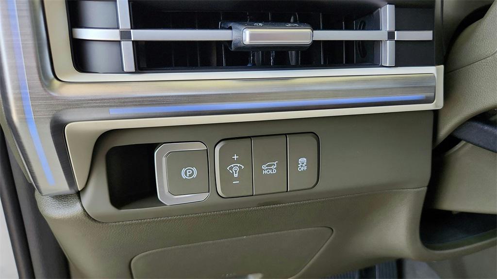 new 2025 Hyundai SANTA FE HEV car, priced at $48,969