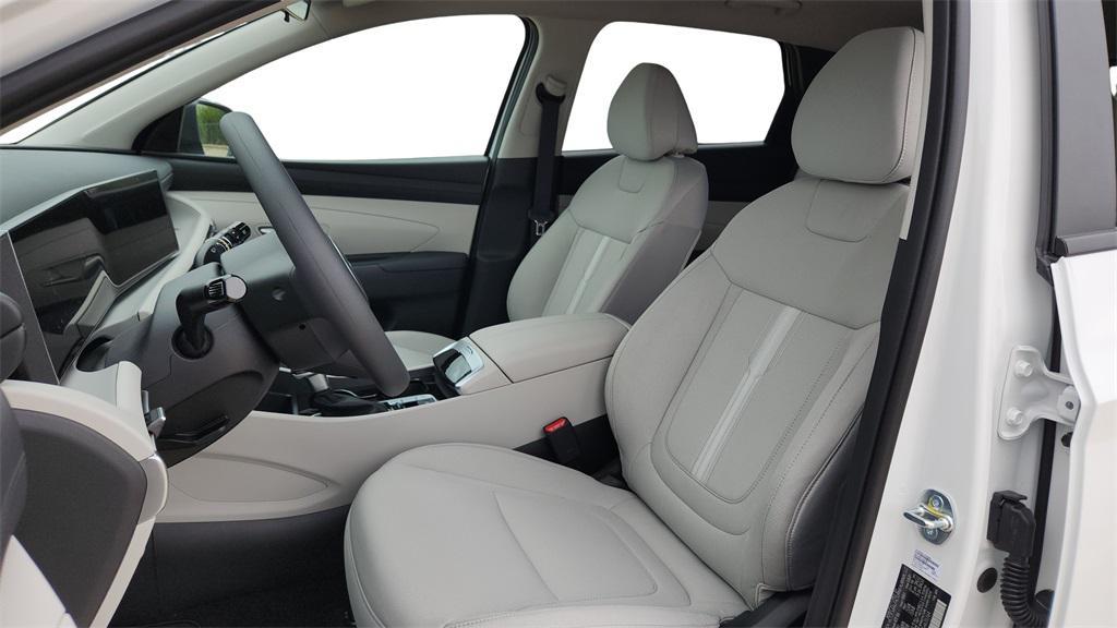 new 2026 Hyundai Tucson car, priced at $30,060