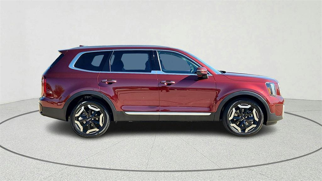 used 2023 Kia Telluride car, priced at $30,279