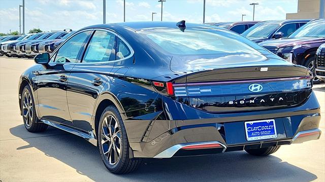 new 2024 Hyundai Sonata car, priced at $28,273