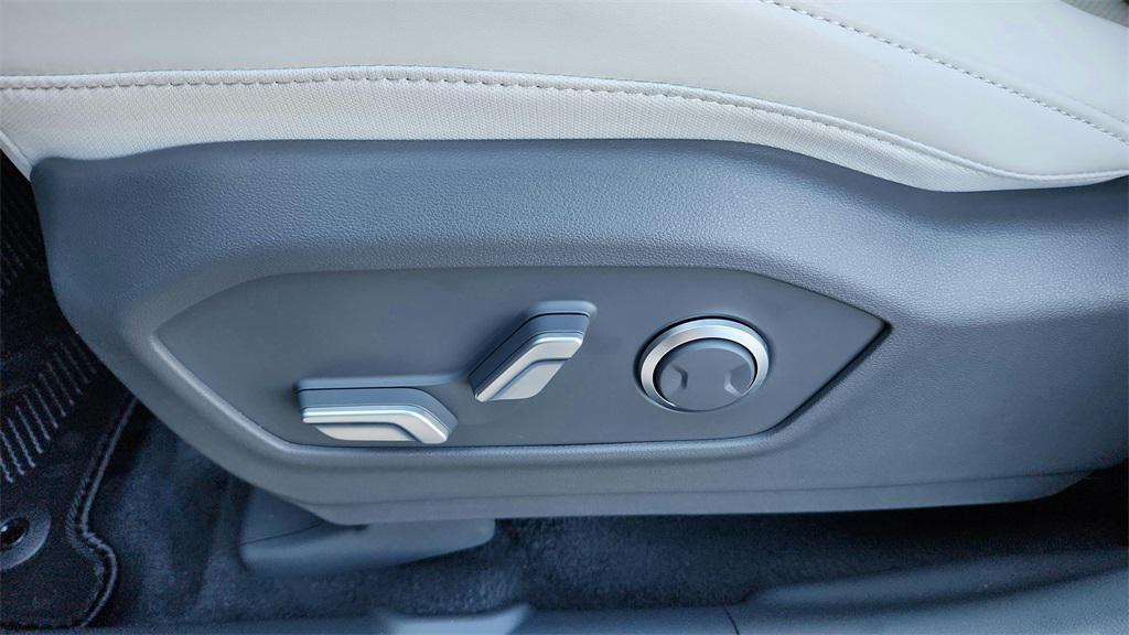 new 2026 Hyundai Santa Fe car, priced at $35,645