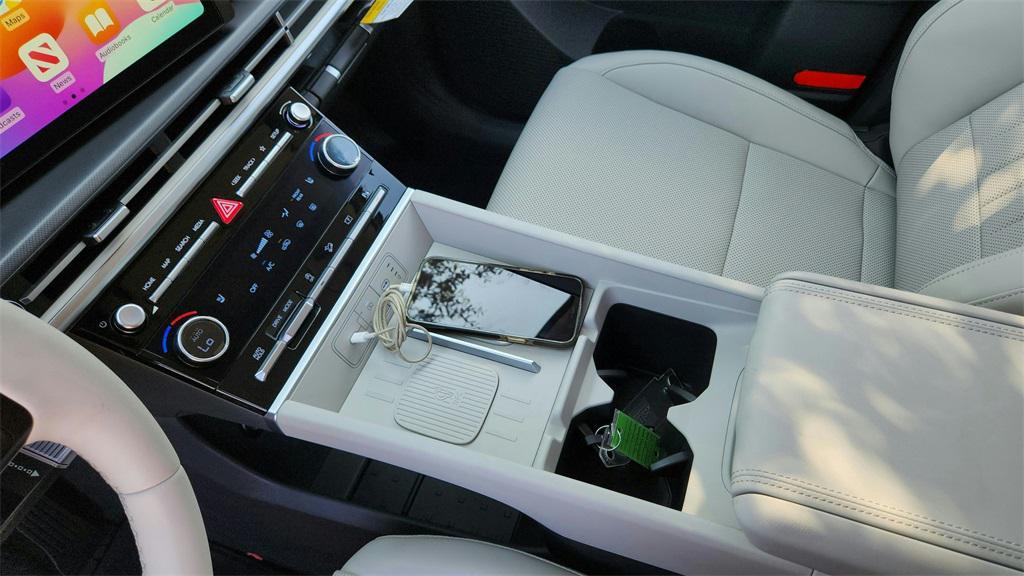new 2025 Hyundai Santa Fe car, priced at $36,514