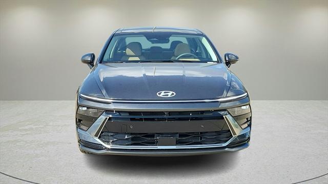 new 2025 Hyundai Sonata Hybrid car, priced at $39,260