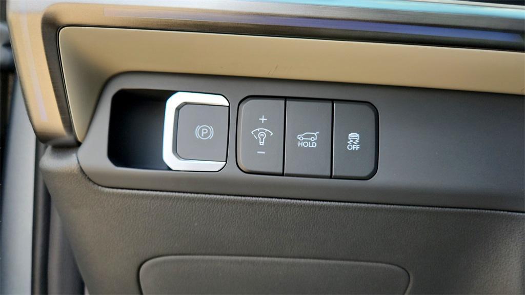 new 2025 Hyundai SANTA FE HEV car, priced at $48,294