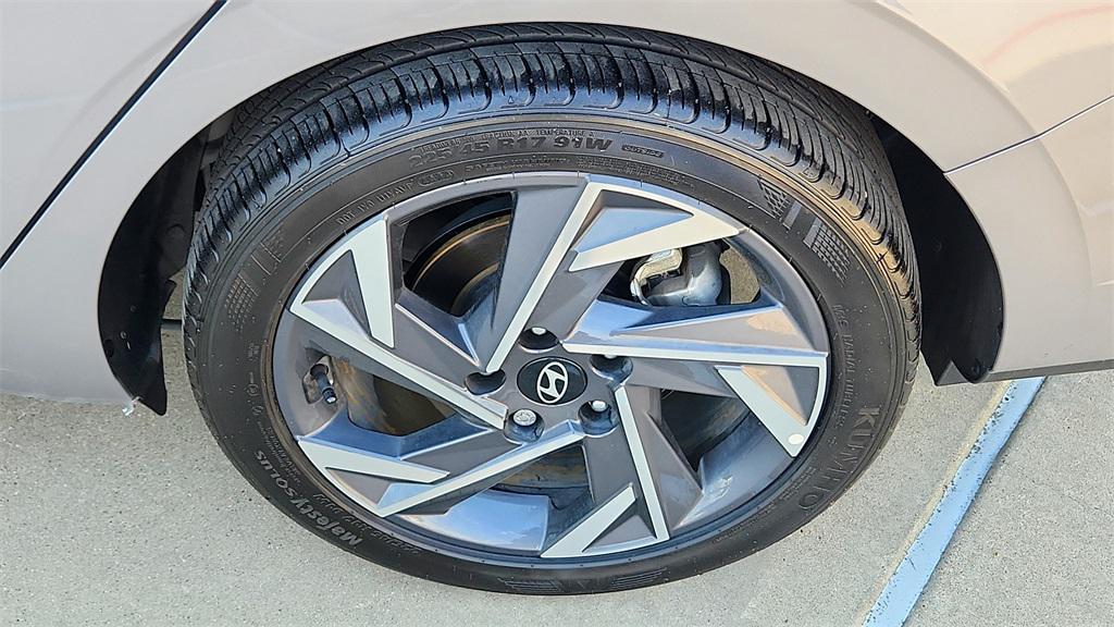 used 2025 Hyundai Elantra car, priced at $20,775