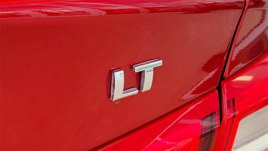 used 2024 Chevrolet Malibu car, priced at $18,955