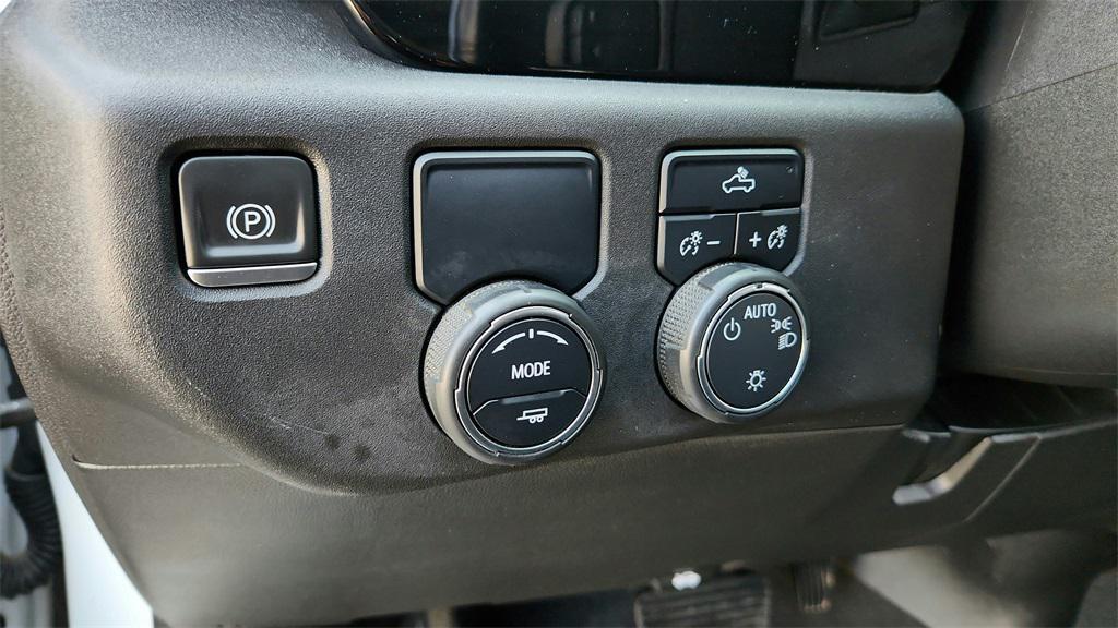 used 2022 Chevrolet Silverado 1500 car, priced at $30,445