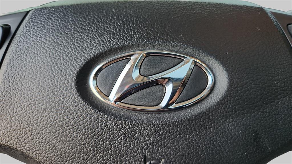 new 2025 Hyundai Venue car, priced at $23,740