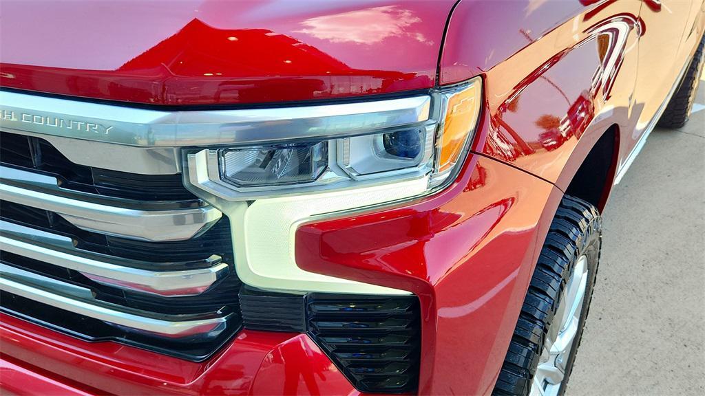 used 2023 Chevrolet Silverado 1500 car, priced at $49,106