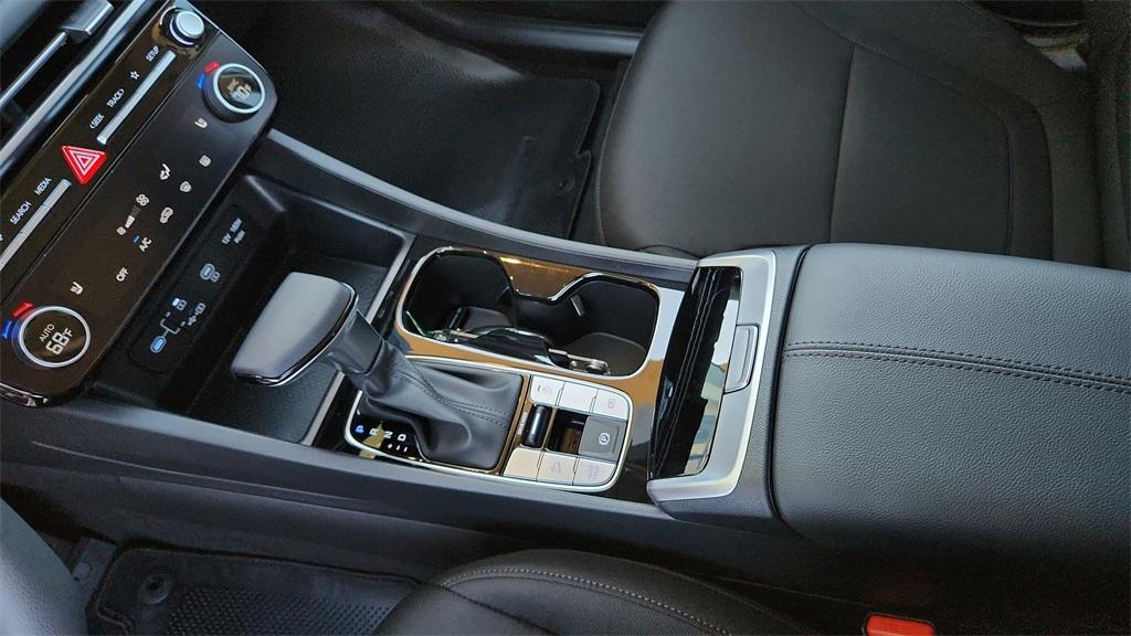 new 2026 Hyundai Tucson car, priced at $30,185