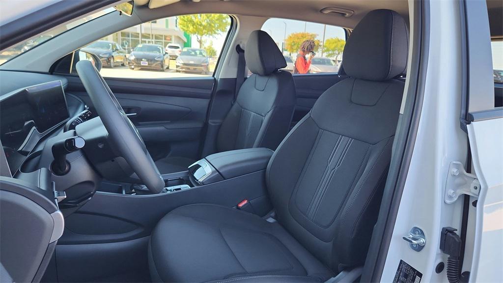 new 2026 Hyundai Tucson car, priced at $30,185