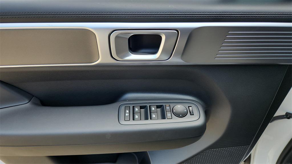 new 2026 Hyundai Santa Fe car, priced at $33,985