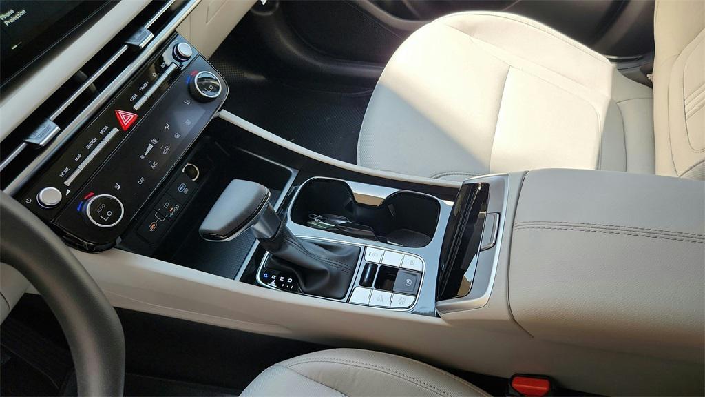 new 2026 Hyundai Tucson car, priced at $29,325