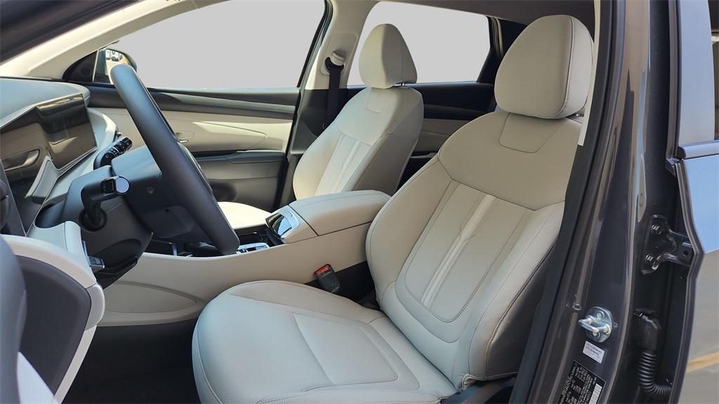 new 2026 Hyundai Tucson car, priced at $29,325