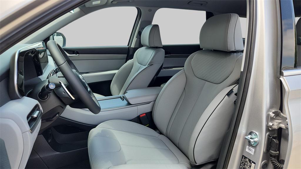 new 2025 Hyundai Palisade car, priced at $39,169