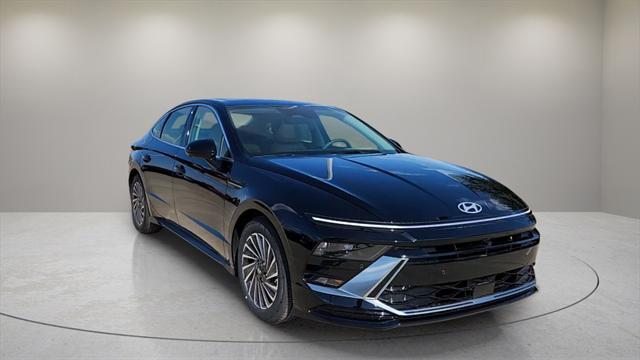 new 2024 Hyundai Sonata Hybrid car, priced at $38,277