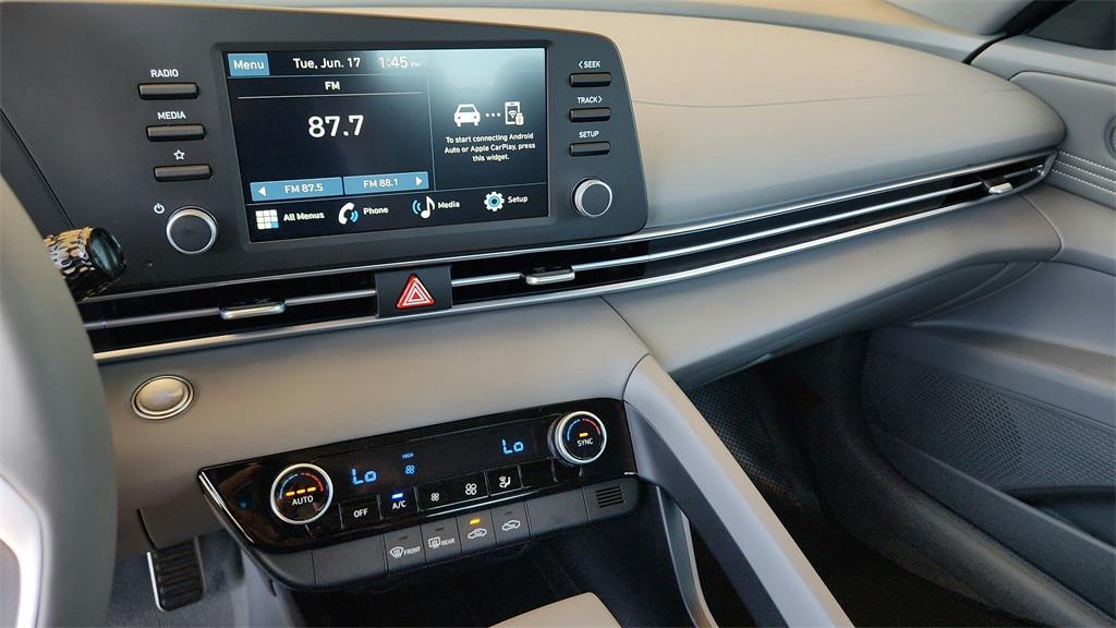 new 2025 Hyundai Elantra car, priced at $24,335