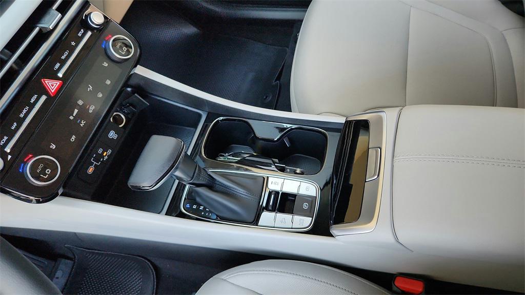 new 2026 Hyundai Tucson car, priced at $29,850