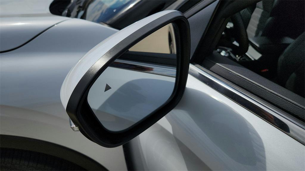 used 2024 Mitsubishi Outlander car, priced at $22,469