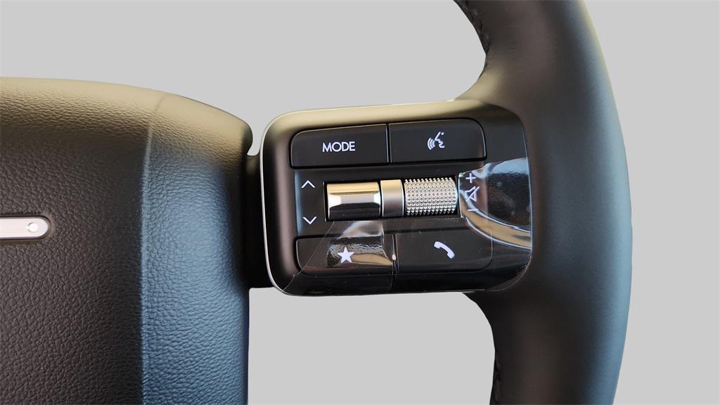 new 2025 Hyundai Santa Fe car, priced at $38,749