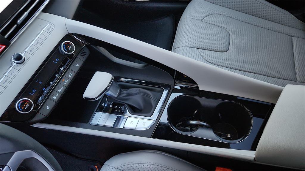 new 2026 Hyundai Elantra car, priced at $28,560